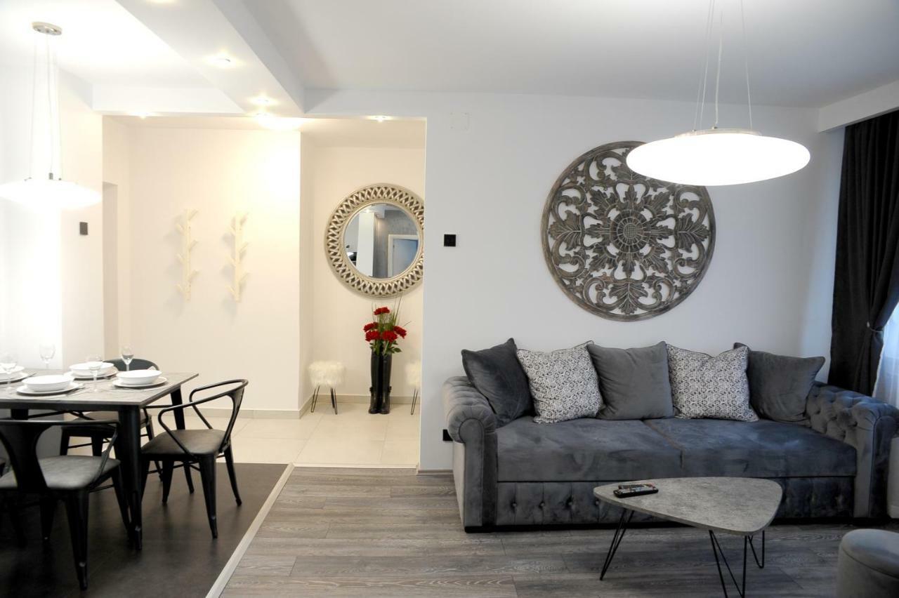 Apartment A Belgrado Esterno foto