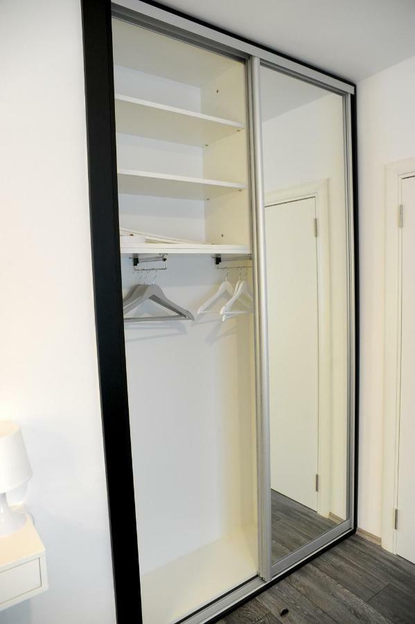 Apartment A Belgrado Esterno foto